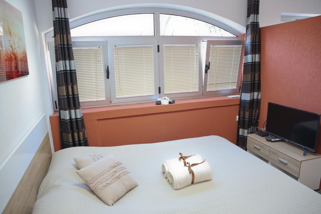Apartments Qualitas Κότορ Εξωτερικό φωτογραφία
