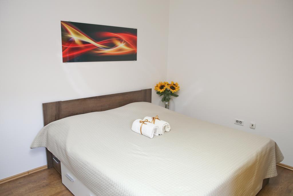 Apartments Qualitas Κότορ Εξωτερικό φωτογραφία