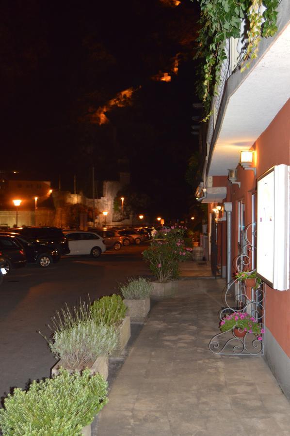 Apartments Qualitas Κότορ Εξωτερικό φωτογραφία